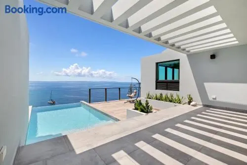 Seaside villa with the most stunning ocean view! - Image 1