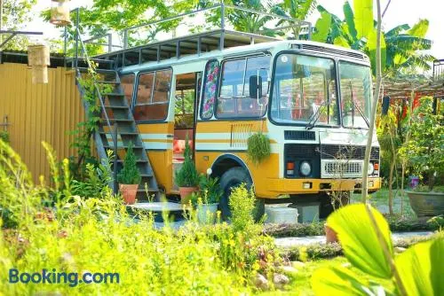 Rusty Garage Homestay Huế - Image 1