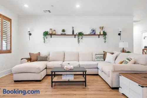 Luxury Escondido Family Oasis with Hot Tub - Image 1