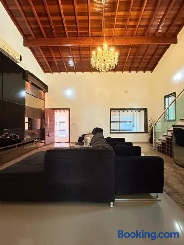 Casa a poucos metros da praia para o seu carnaval - Image 1