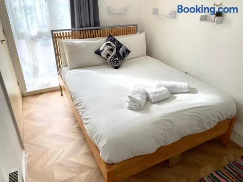 Norwich Apartment - Cosy & Comfortable 1 Bedroom - Image 1