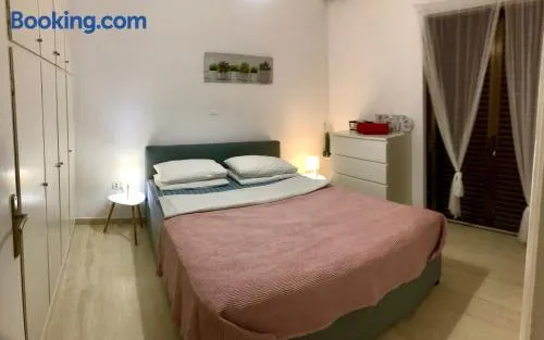 Marina Apartment - Image 1