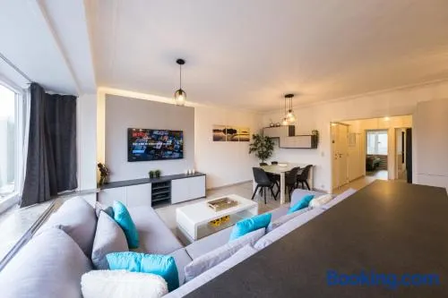 Ostend Center Parkview Apartment Free Parking - Image 1