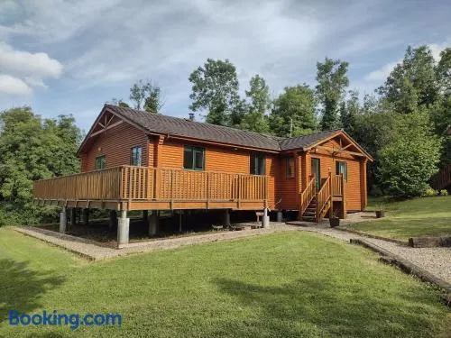 Escape to the Cabin - Image 1