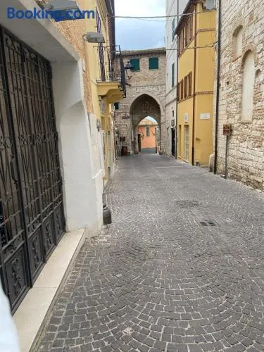 Angolhouse 2 - Image 1