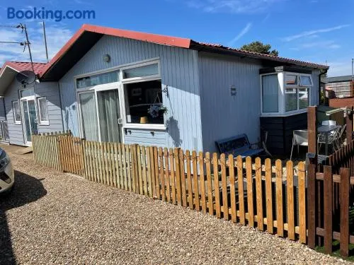 Pebbles 144 South Shore 2 bed chalet 2 dog friendly, sleeps 4 - Image 1