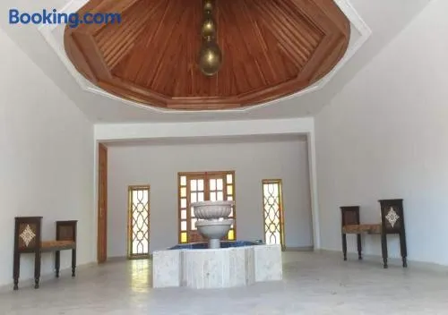 Riad Tin Hinane - Image 1