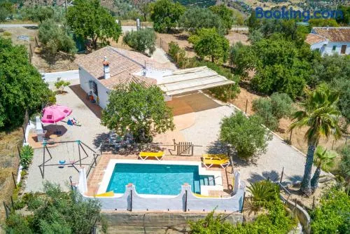 Casa totalmente attrezzata con terrazza, giardino e griglia | Vista sul giardino | Sono ammessi animali domestici - Image 1