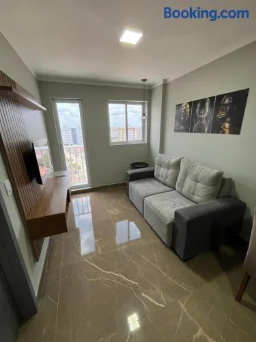 Flat Alto Padrão 3 - Image 1