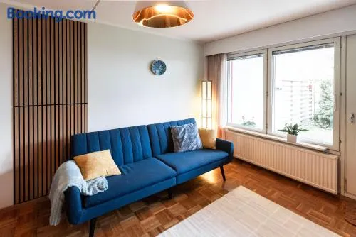 Two-room apartment in Kirkkonummi center with private entrance - Image 1