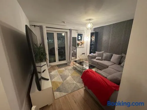Modern flat - Image 1