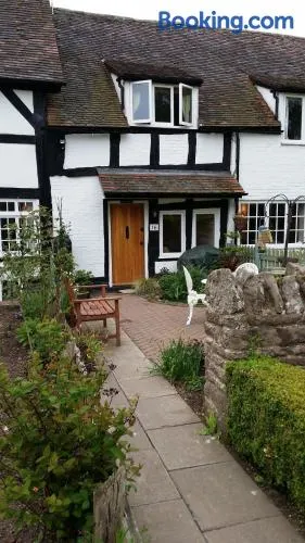 Peel Cottage, Dilwyn - Image 1
