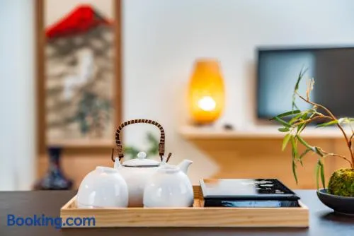 KYARA Hotel 浅草 - Image 1