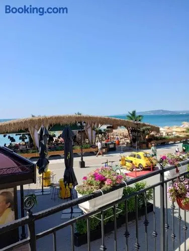 SEA Apartment Maria Balchik - Image 1