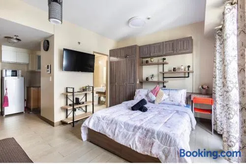 Studio at Newport World Airport Area Prime Location - Image 1