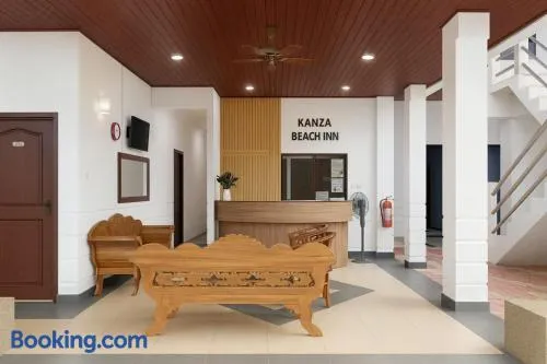 Kanza Beach Inn - Image 1
