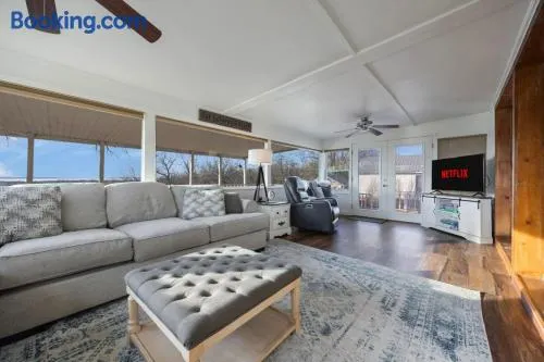 Sunset Ridge-Family Friendly Lake View Seclusion - Image 1