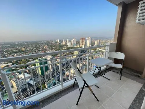 Infina Towers Affordable staycation BRAND NEW 2BR (39A) Aurora Boulevard - Image 1
