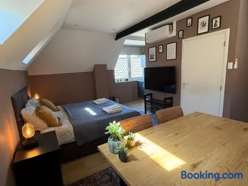 D10 Apartments - Image 1