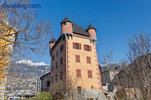 Appartement élégant dans le Château des Vidomnes - Image 1