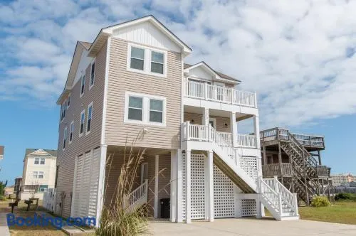 Bre Ales Lighthouse - KDH MP 9, Ocean Views, 170 Yds to Beach, Elevator, Pool, Hot Tub, Flex Stays - Image 1