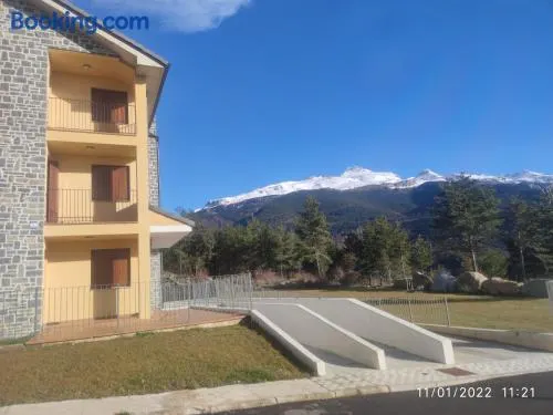 Apartamento a estrenar en Villanúa - Image 1