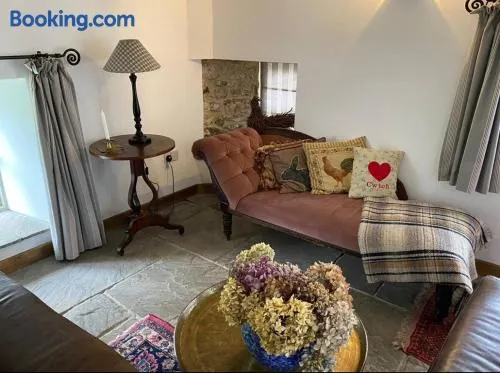 Beautiful Farm House in Idyllic location - Image 1