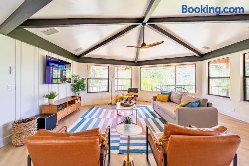 Secluded Mtn Top Family Haven w/Views Spa & Arcade - Image 1
