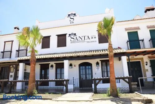 Hostal Rural Santa Habitaciones Aldea del Rocío - Image 1