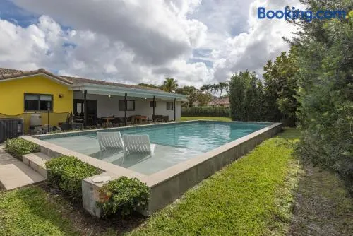Heated pool - 5min Coral Gables - Family Vacation - Image 1