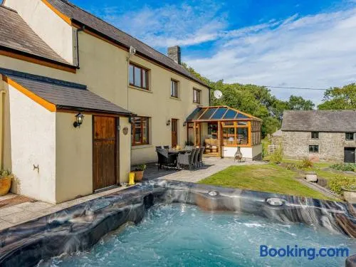 5 Bed in Aberystwyth oc-58889 - Image 1