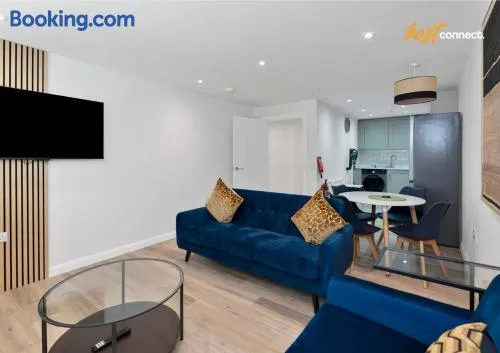 Central 2BR Flat at Wellwynd I Parking Included - Image 1