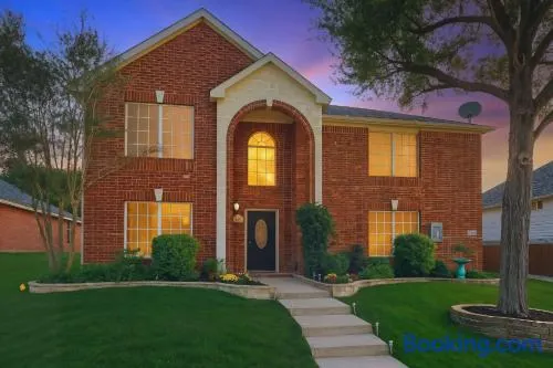 4BR Near AT&T Stadium | Pool, MiniGolf, Cinema - Image 1