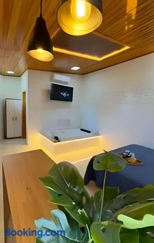 Suíte dos Sonhos|Hidromassagem,Climatizada,Garagem - Image 1