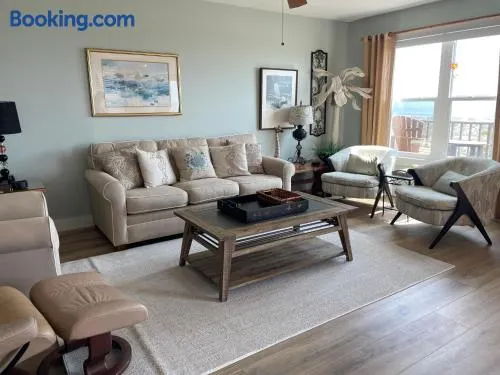 105 Sailmaker - Image 1
