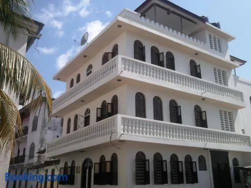 Funguni Palace Hotel - Image 1