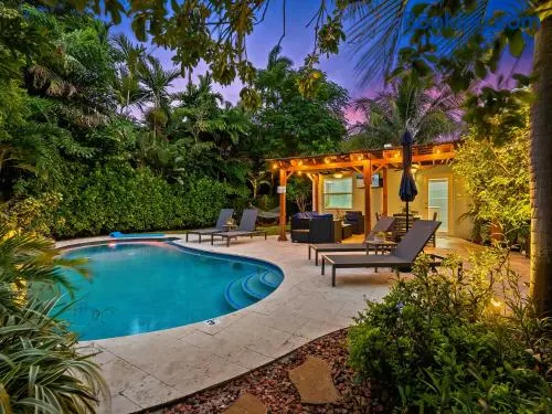 Blue Haven Heated Pool Home in Fort Lauderdale Near Beaches - Image 1