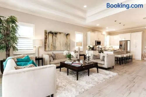 Naples Park Duo Estate 8BR 7.5BA Private Pool Home Sleeps 20 Near Vanderbilt Beach Mercato - Image 1