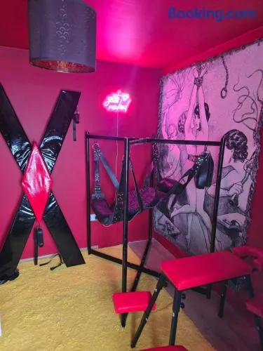 BDSM red room apartment studio - Image 1