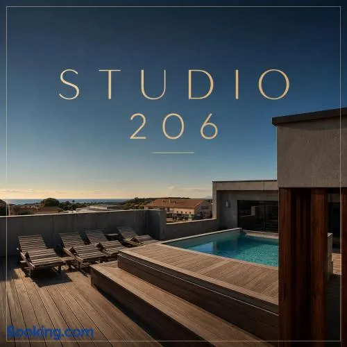 Studio 206 - Image 1