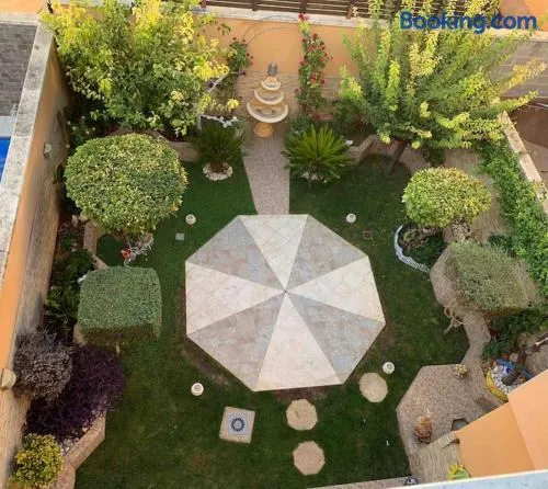 SUITE LUJOSO CON CHIMENEA - Image 1