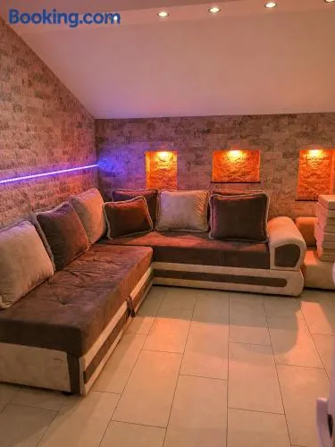 Dubai Apartment II - Image 1