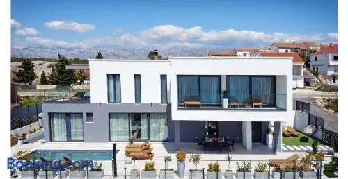 Villa Seabatical - Image 1