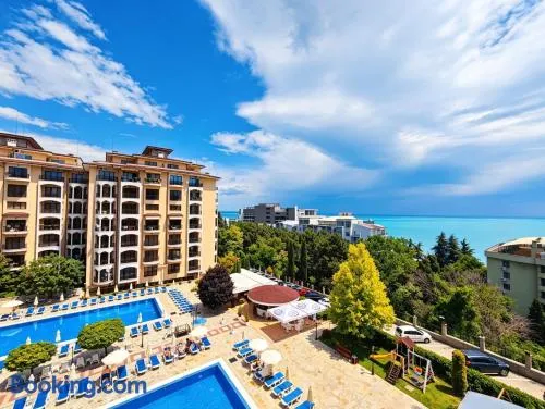 Europroperties Bendita Mare Apartments - Image 1
