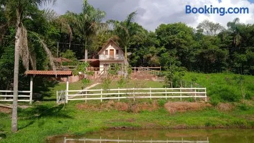 Chalé em Lagoa Dourada - Image 1