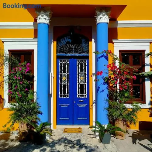 Rhodes Youth Hostel - Image 1