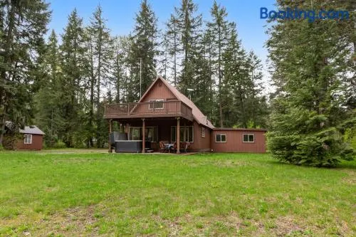 Riverfront Retreat at Lavender Lake - Image 1