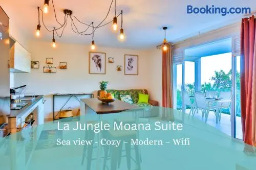Blue Horizon - La Jungle Moana Suite - Vue Mer - Image 1