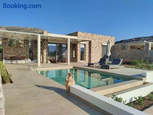 Orelia Luxury Villas - Image 1