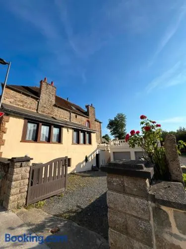 Grande Maison proche mer et sites touristiques - Image 1